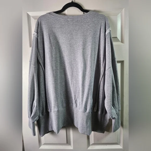 Fashion Nova Gray Oversized Crewneck Sweatshirt - Picture 3 of 5